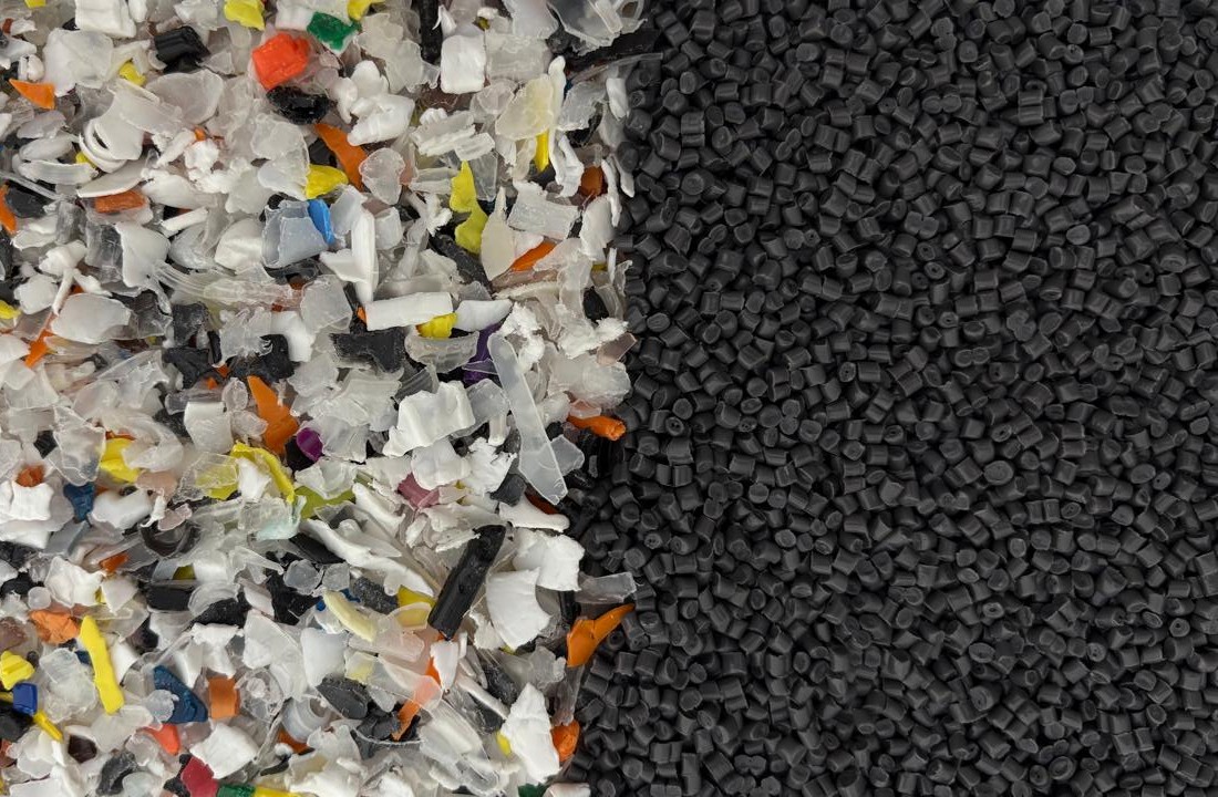 Materia prima reciclada lista para uso industrial